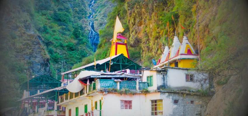 Delhi to Char Dham Yatra by Tempo Traveller