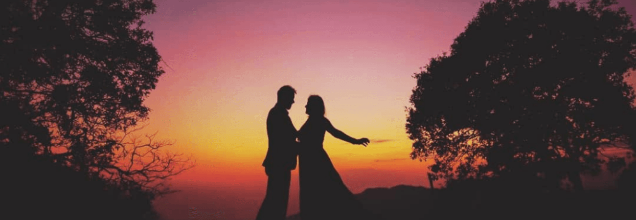 Honeymoon and Couple Tour promotional banner