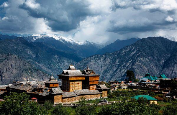 Himachal Tour Packages promotional banner